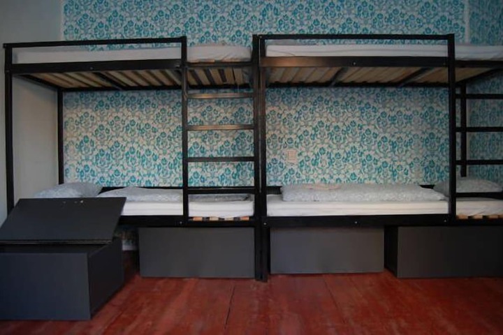 Room 26 of 38