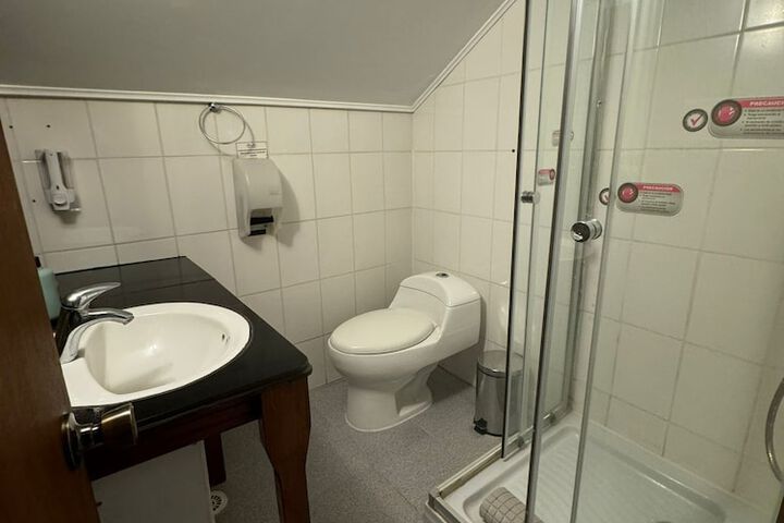 Room 40 of 96