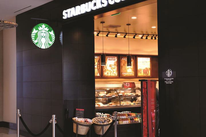 Breakfast/Coffee Service 125 of 150