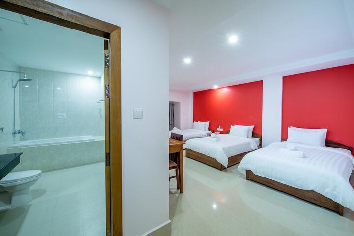 Room 9 of 55