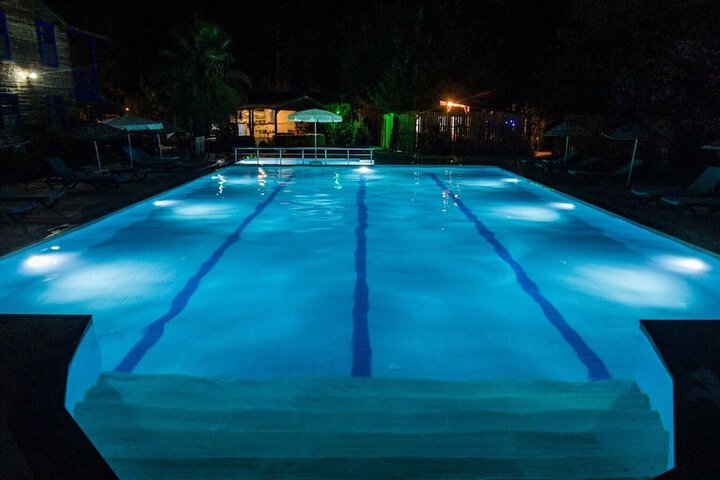 Pool 8 of 26