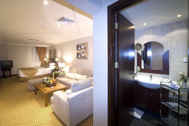 Room 14 of 67
