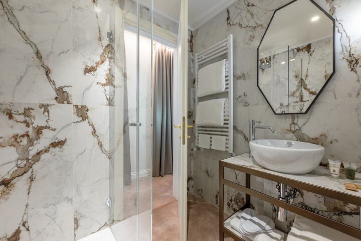 Bath Interior