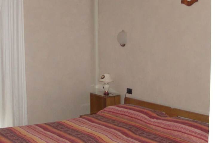 Room 6 of 41
