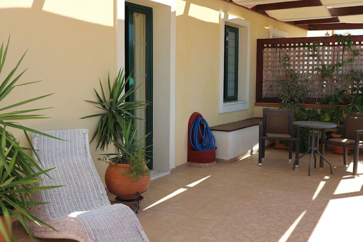 Terrace/Patio 2 of 38