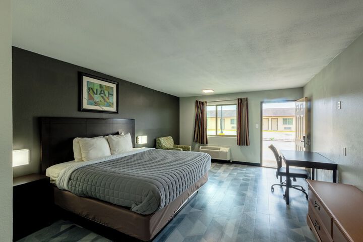 Room 7 of 21