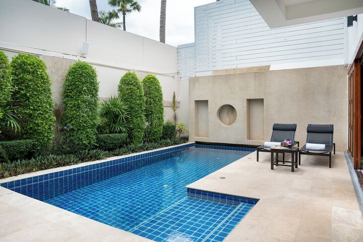 Pool 103 of 188