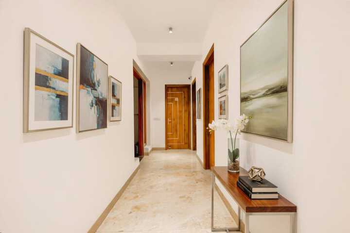 Hotel Interior 4 of 22