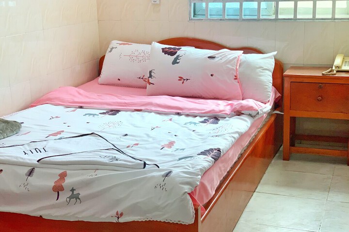 Room 14 of 62