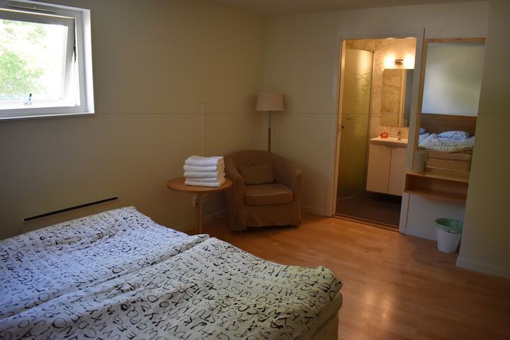 Room 25 of 66