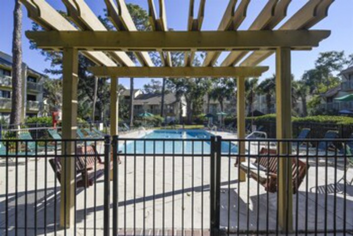 Pool 12 of 27