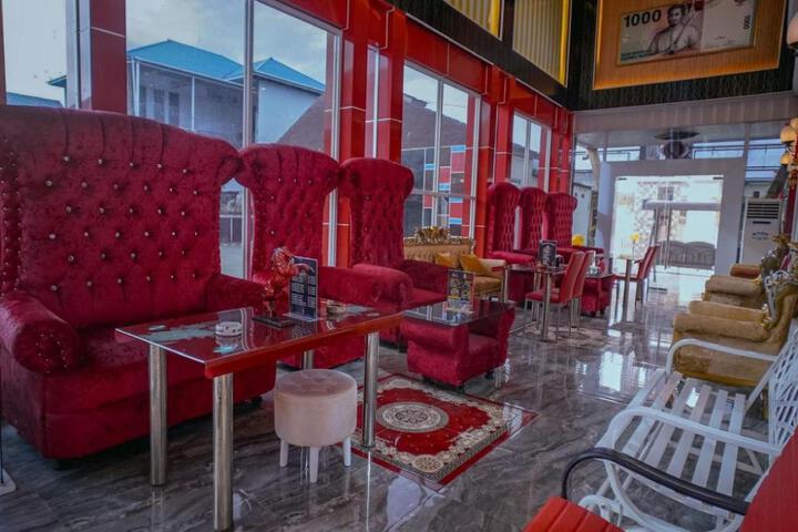 Exterior of The One Hotel Gorontalo Mitra RedDoorz