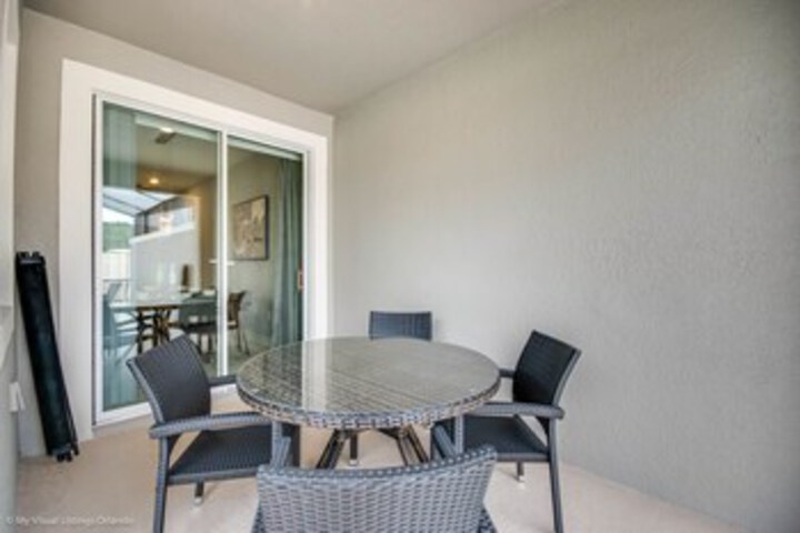 Terrace/Patio 5 of 72