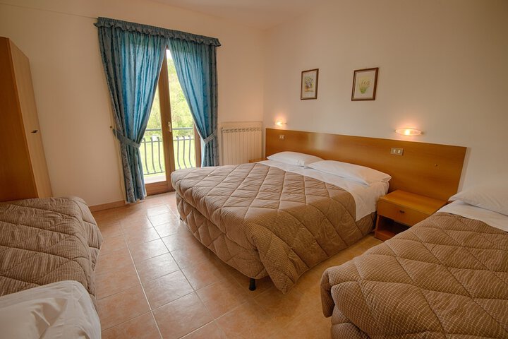 Room 20 of 34