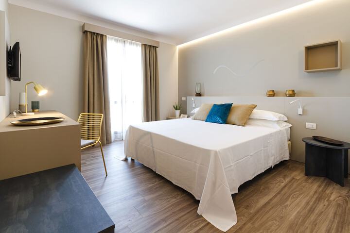 Room 36 of 105