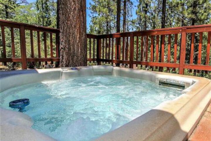 1758 Slice of Paradise Home in Big Bear Lake, CA
