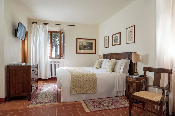 Room 53 of 150