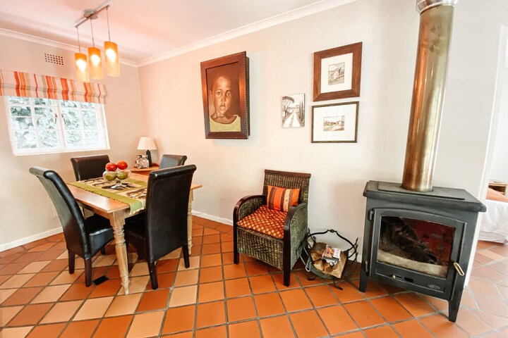 Room 5 of 20