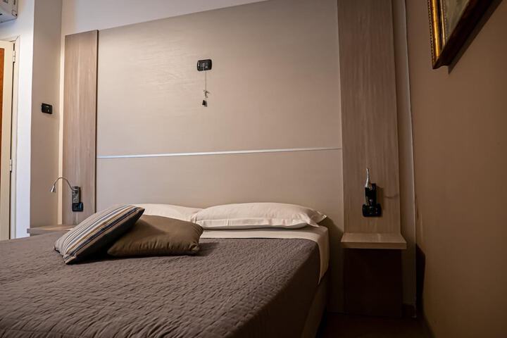 Room 23 of 55