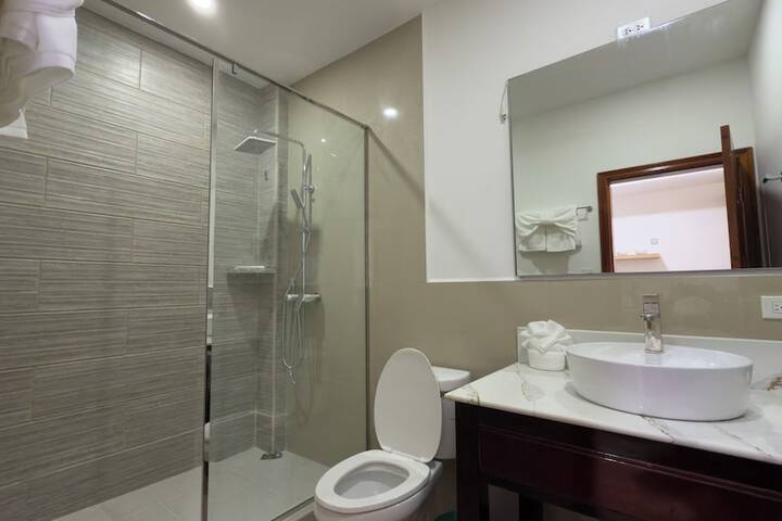 Room 157 of 272