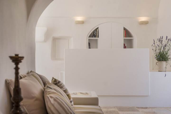 Room 19 of 80