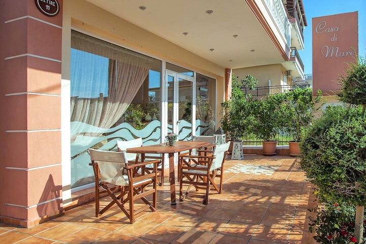 Terrace/Patio 29 of 36
