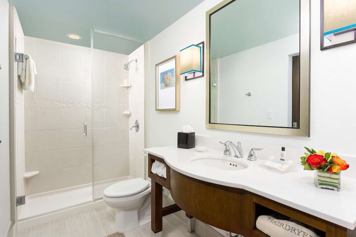 Bathroom shower