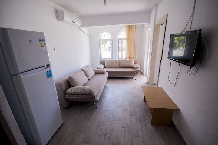 Room 11 of 31
