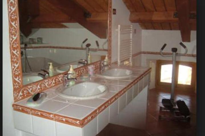 Photo 13
