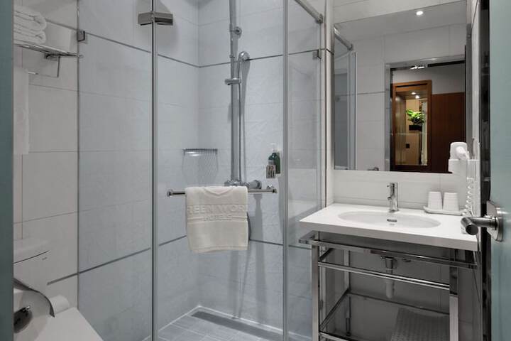 Bathroom Interior Photo