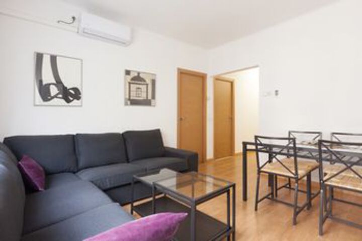 Room 34 of 40
