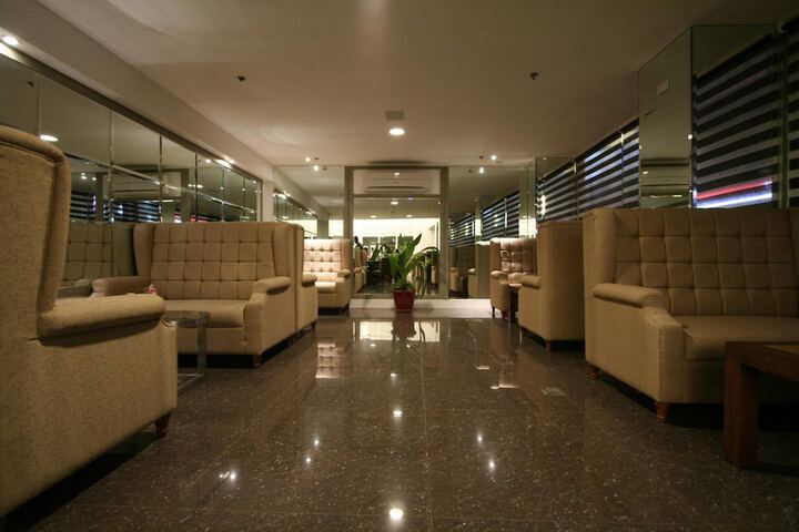 Lobby Photos