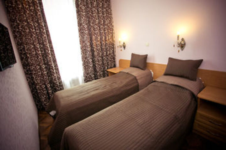 Hotel Suite Photo