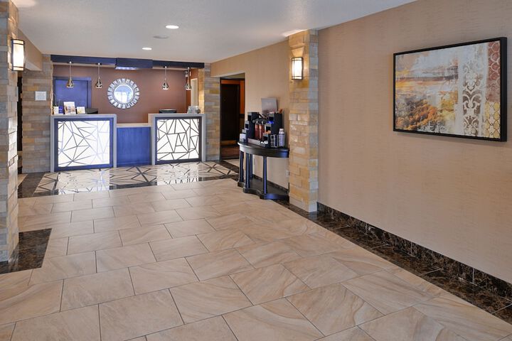 Hotel 2 of 42