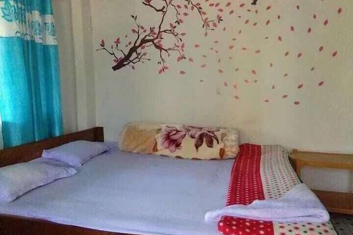 Room 6 of 72