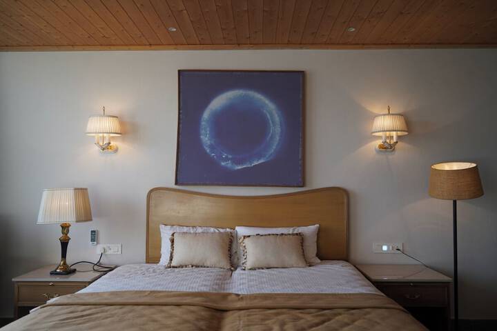 Room 55 of 111