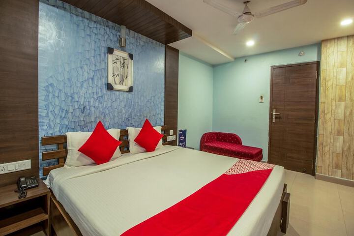 Room 18 of 46