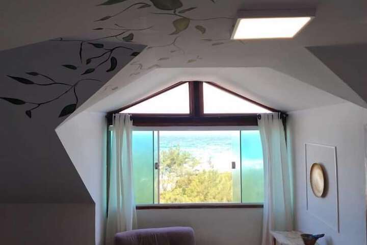 Room 72 of 159