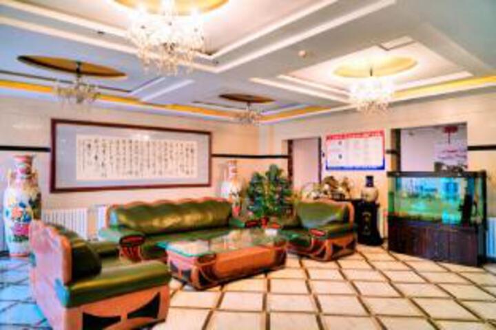 Xingwang Hotel (Branch 1)