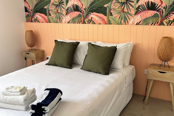 Room 48 of 73