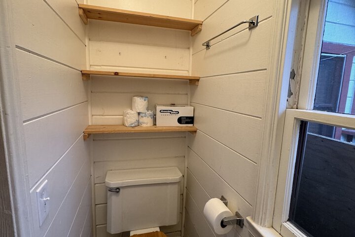 Room 43 of 52