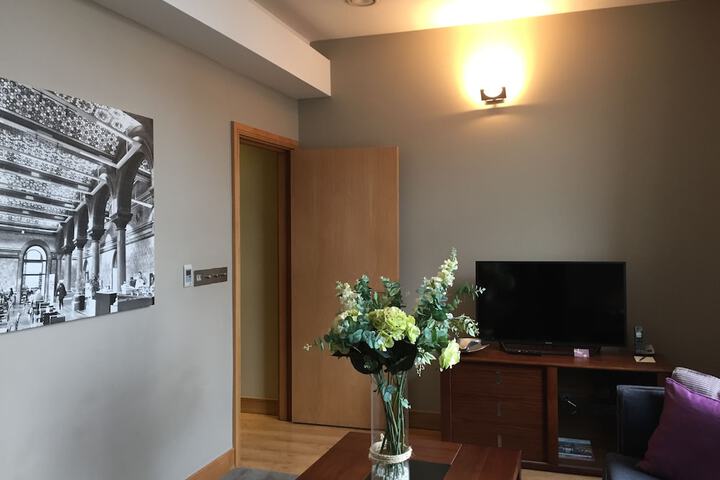 Room 25 of 51