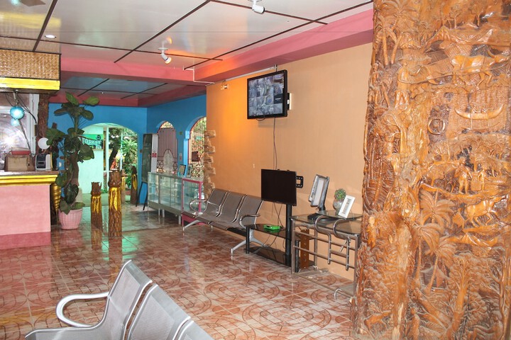 Hotel Interior 6 of 185