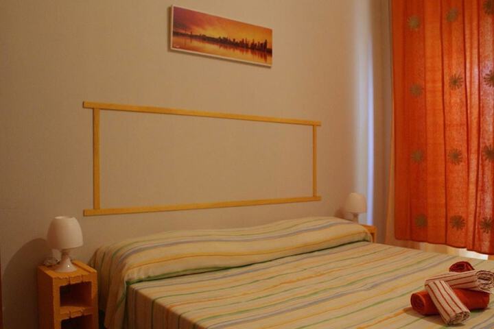Room 9 of 44