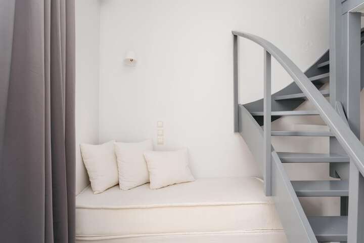 Room 40 of 191