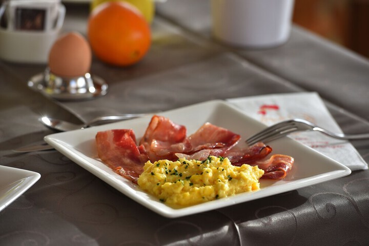 Breakfast/Coffee Service 57 of 77