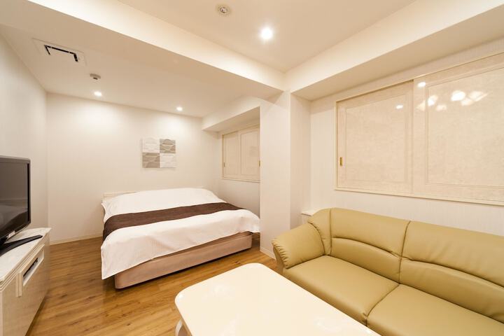 Room 5 of 27