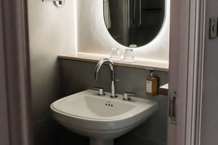 Room 63 of 89