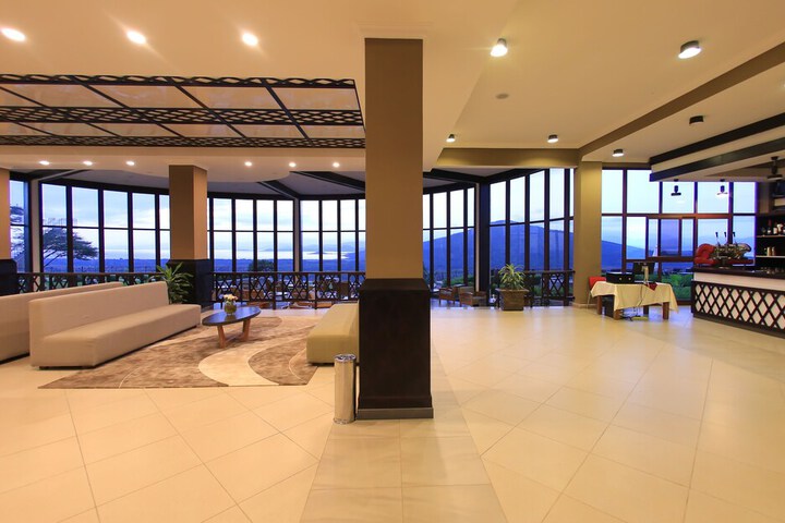 Hotel Interior 11 of 120