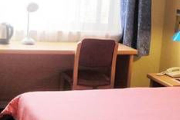 Room 11 of 39